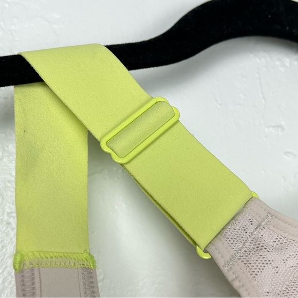 Adidas by Stella McCartney Scuba Sports Bra 32B - Picture 5 of 7